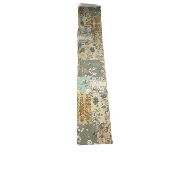 Pier 1 Imports Patchwork Floral Table Runner 100% Cotton 13" x 72" Gray Teal - Picture 1 of 8